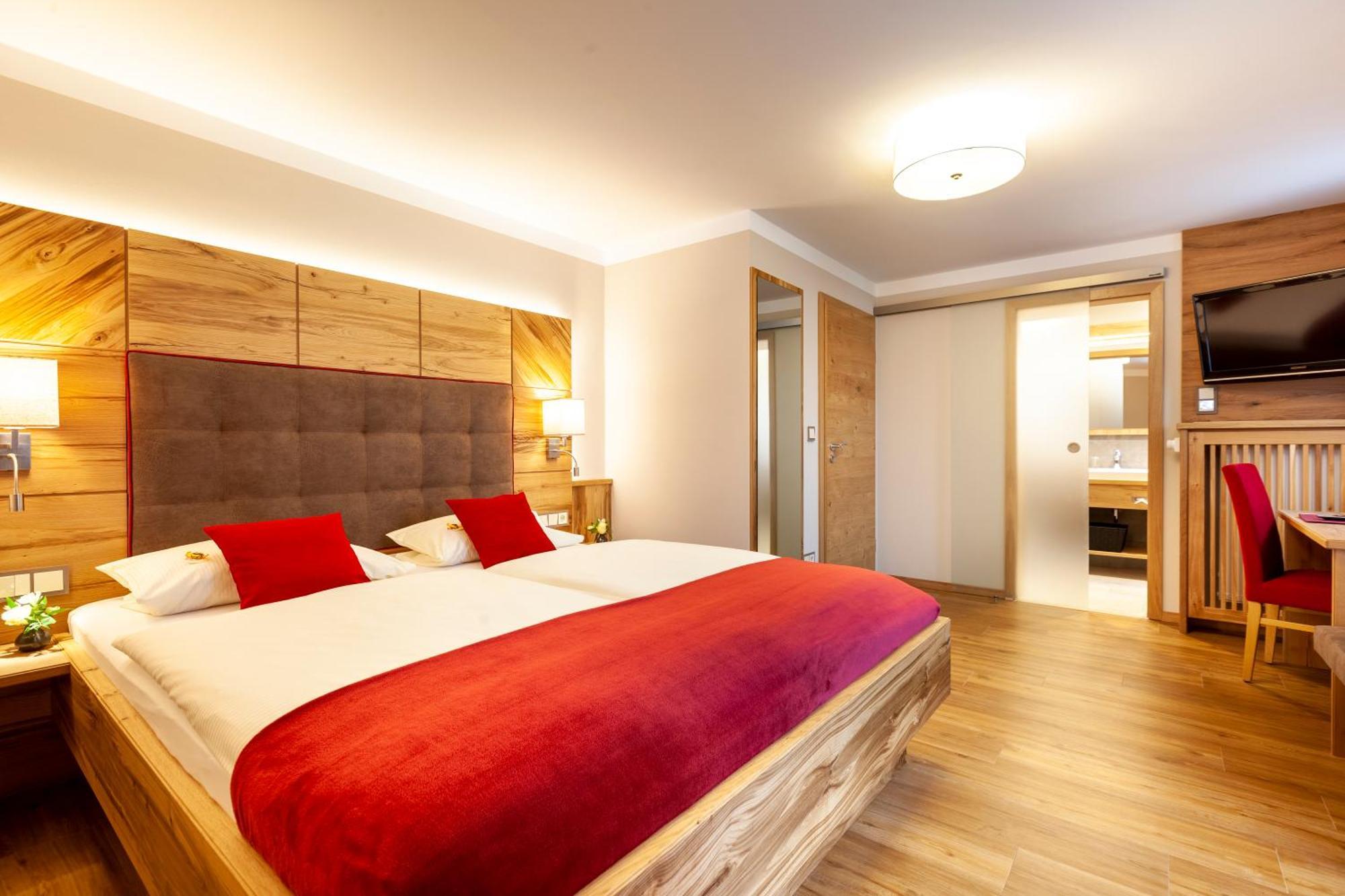 Genusshotel Hohenbogen Neukirchen beim Heiligen Blut Dış mekan fotoğraf