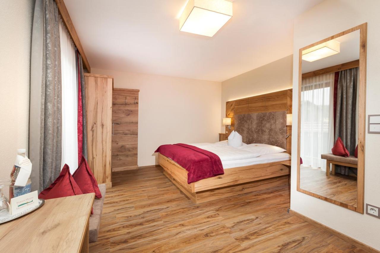 Genusshotel Hohenbogen Neukirchen beim Heiligen Blut Dış mekan fotoğraf